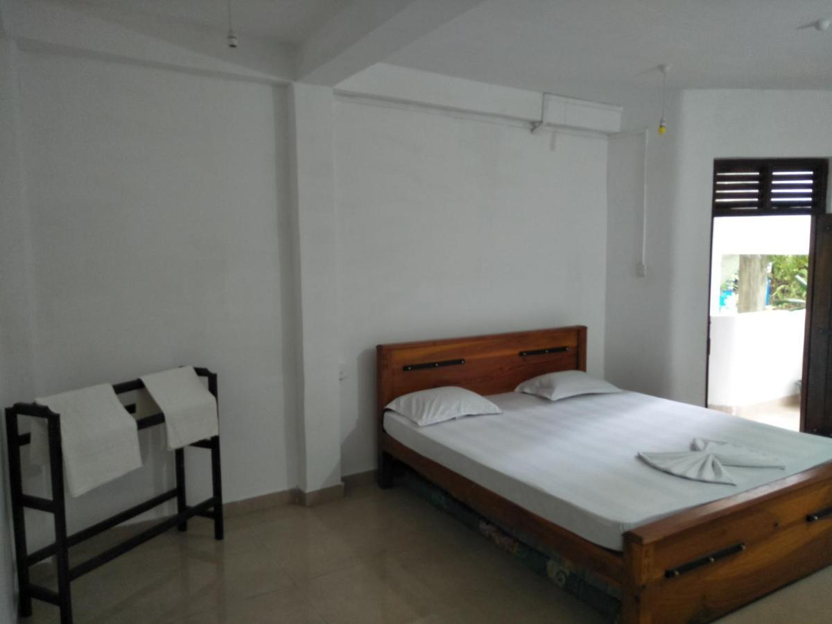 Green Cage Hotel & Restaurant إيلا المظهر الخارجي الصورة