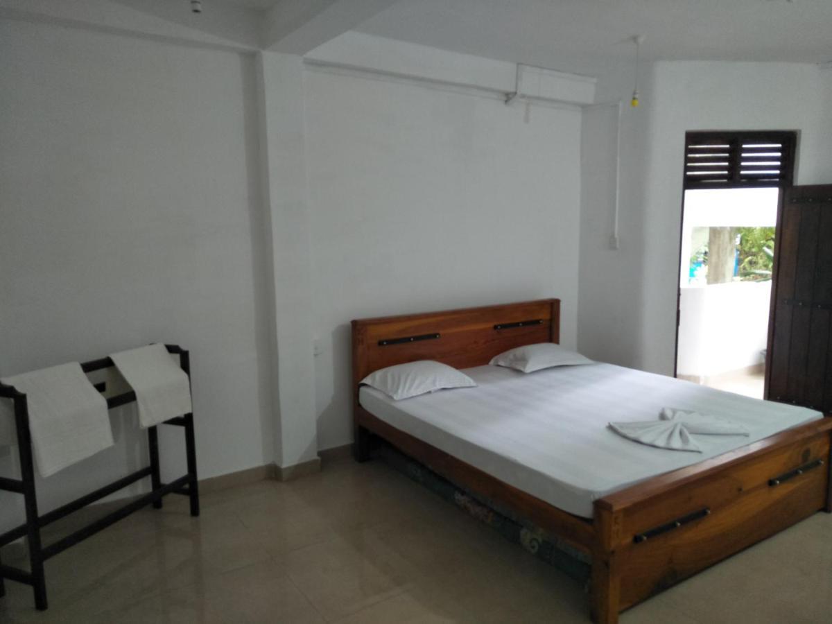 Green Cage Hotel & Restaurant إيلا المظهر الخارجي الصورة