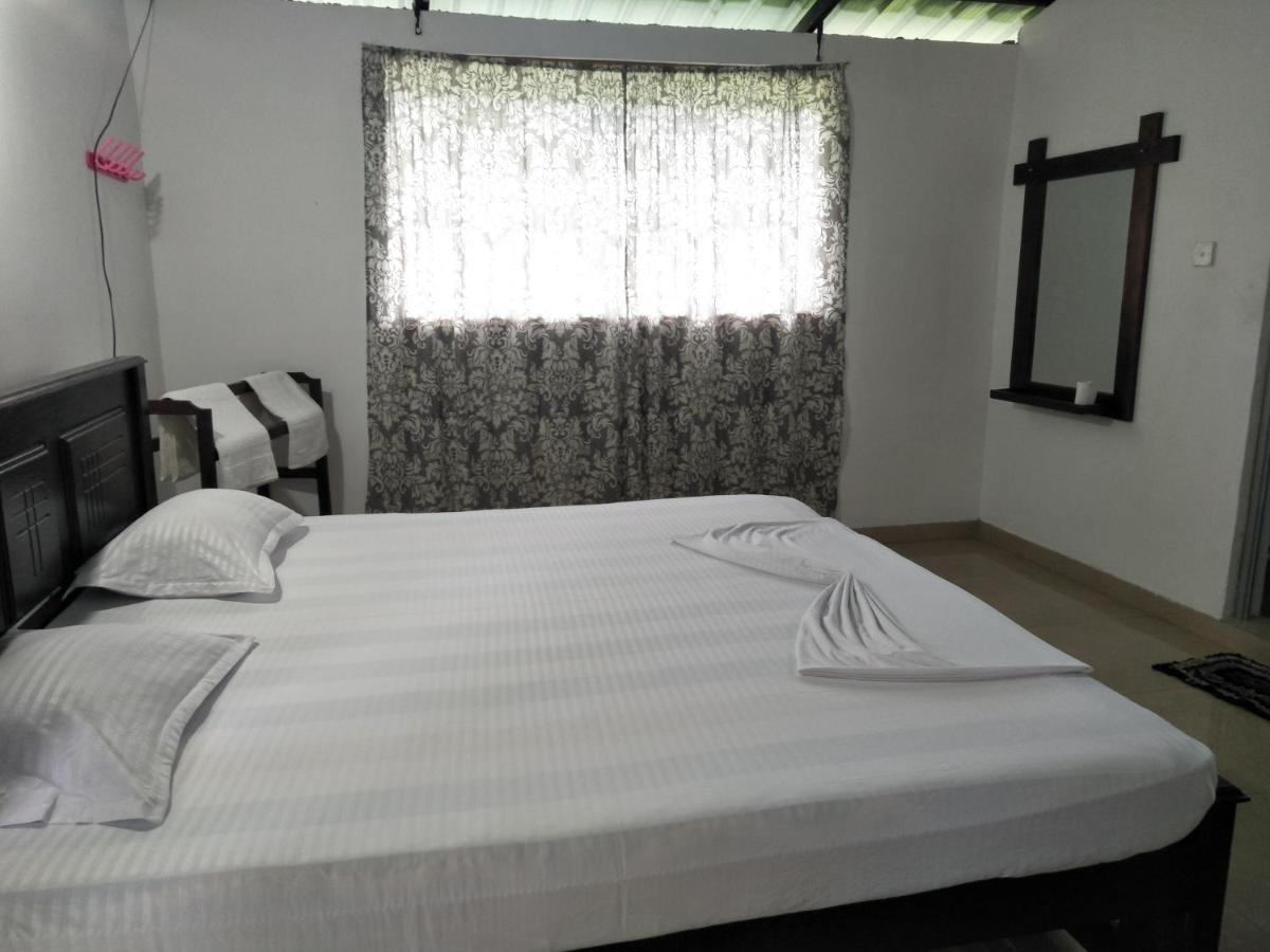 Green Cage Hotel & Restaurant إيلا المظهر الخارجي الصورة