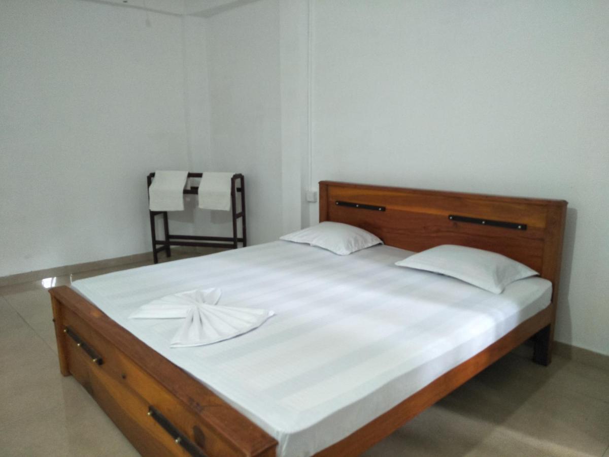 Green Cage Hotel & Restaurant إيلا المظهر الخارجي الصورة