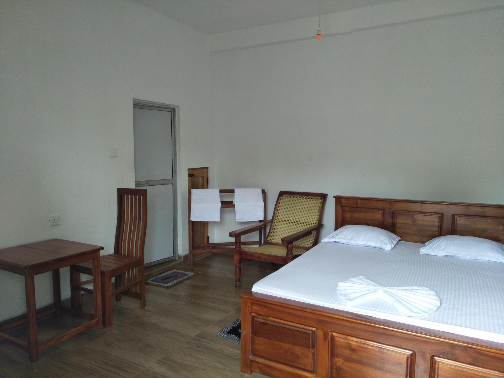 Green Cage Hotel & Restaurant إيلا المظهر الخارجي الصورة