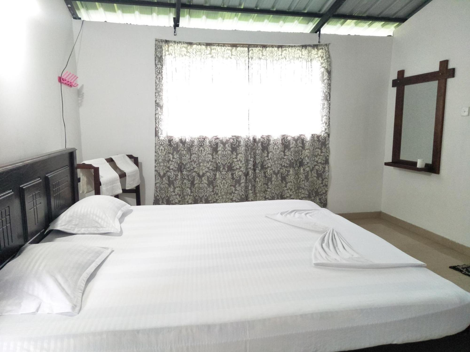 Green Cage Hotel & Restaurant إيلا المظهر الخارجي الصورة